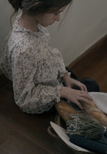 Load image into Gallery viewer, Thessaria Blouse
