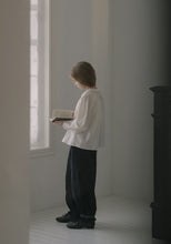Load image into Gallery viewer, Alber Corduroy Pants Navy
