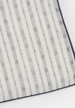 Load image into Gallery viewer, Viette Blanket