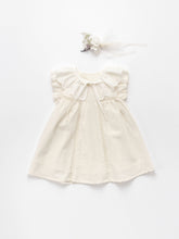 Load image into Gallery viewer, Baby Roet Cape