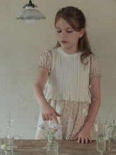 Load image into Gallery viewer, Davian Knit Vest - Vanilla White