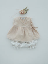 Load image into Gallery viewer, Baby Luvenia Blouse (pink beige)