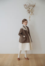 Load image into Gallery viewer, Berger Cape