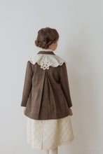 Load image into Gallery viewer, Berger Cape