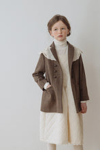 Load image into Gallery viewer, Berger Cape