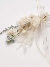 Load image into Gallery viewer, Karina Hair Pin