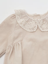Load image into Gallery viewer, Baby Verbe Corduroy Romper
