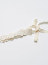 Load image into Gallery viewer, Zandra Hairband