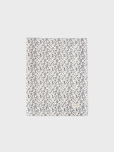 Load image into Gallery viewer, Arielle Fur Blanket