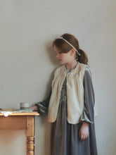 Load image into Gallery viewer, Vaila Fur Vest