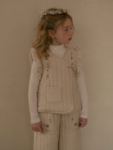 Load image into Gallery viewer, Gracia Quilting Vest