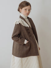 Load image into Gallery viewer, Elfin T-shirt - Ivory