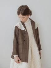 Load image into Gallery viewer, Elfin T-shirt - Ivory