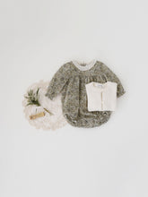 Load image into Gallery viewer, Baby Odelia corduroy Romper