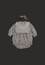 Load image into Gallery viewer, Baby Tribia Bib
