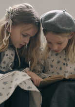 Load image into Gallery viewer, Olli Hair Pin
