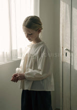 Load image into Gallery viewer, Tessa Blouse
