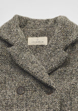 Load image into Gallery viewer, Roxana Coat

