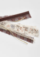 Load image into Gallery viewer, Lasla Hair Pin
