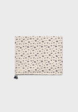 Load image into Gallery viewer, Ernel Blanket
