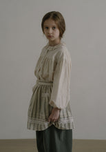 Load image into Gallery viewer, Donatella Blouse
