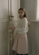 Load image into Gallery viewer, Obrine Knit Cardigan Ivory

