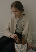 Load image into Gallery viewer, Terrine Knit Cardigan Oatmeal
