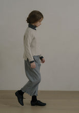 Load image into Gallery viewer, Moselle Corduroy Pants Blue
