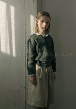 Load image into Gallery viewer, Ganaelle Corduroy Pants Beige
