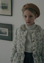 Load image into Gallery viewer, Tyrenne Turtleneck Ecru
