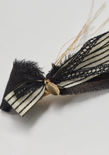 Load image into Gallery viewer, Giena Hair Pin
