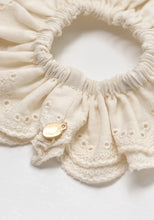 Load image into Gallery viewer, Renanta Scrunchie
