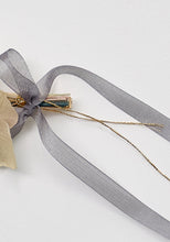 Load image into Gallery viewer, Dui Hair Pin
