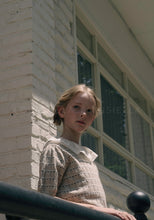 Load image into Gallery viewer, Allisa Knit Pullover Beige
