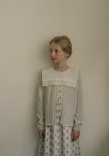 Load image into Gallery viewer, Roselia Knit Cardigan Light Beige
