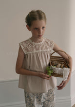 Load image into Gallery viewer, Kenneth Blouse
