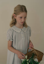 Load image into Gallery viewer, Dellen Dress
