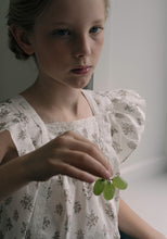 Load image into Gallery viewer, Reinette Blouse
