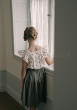 Load image into Gallery viewer, Clarissa Skirt
