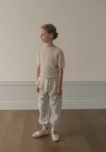 Load image into Gallery viewer, Helisei Pants
