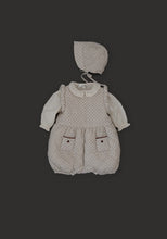 Load image into Gallery viewer, Baby Herschel Quilting Bonnet
