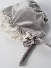 Load image into Gallery viewer, Baby Ande Velvet Bonnet
