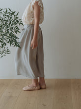 Load image into Gallery viewer, Raviane Blouse
