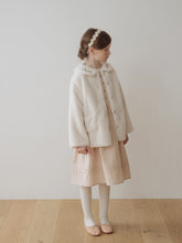 Load image into Gallery viewer, Adela Fur Coat
