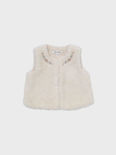 Load image into Gallery viewer, Baby Eternel Fur Vest
