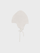 Load image into Gallery viewer, Baby Etienne Bonnet

