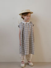Load image into Gallery viewer, Glowny Dress
